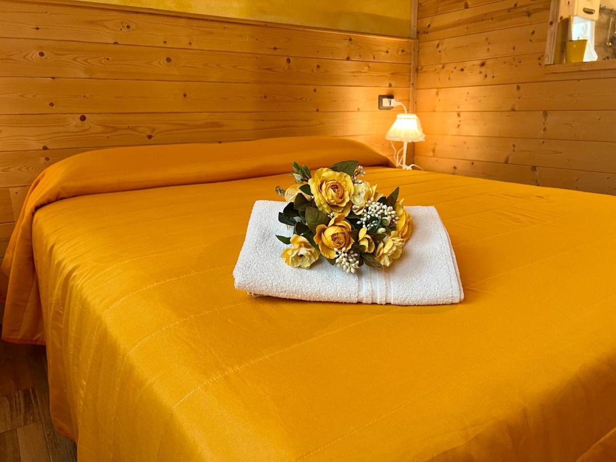 Agriturismo Le Essenze - Terrazza Sulla Romagna Чезена Екстериор снимка