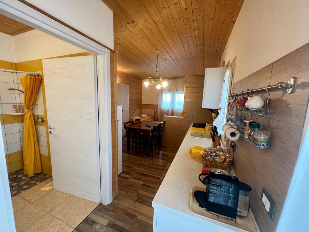 Agriturismo Le Essenze - Terrazza Sulla Romagna Чезена Екстериор снимка
